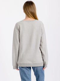 WOMEN'S LONG SLEEVE GRAPHIC PULLOVER SWEATER