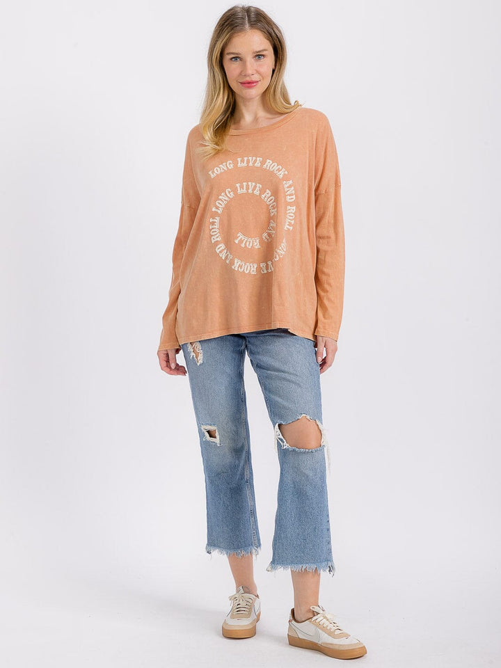 WOMEN'S LONG SLEEVE GRAPHIC WASHED TOP