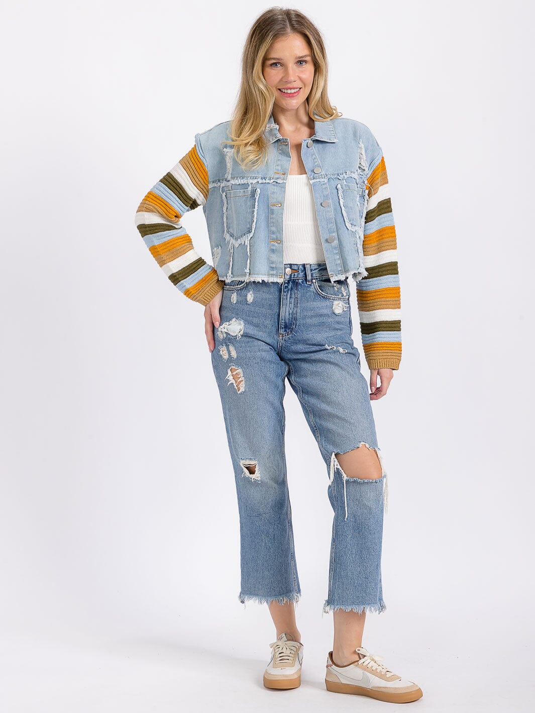 WOMEN'S LONG SLEEVE BUTTON CLOSURE FRONT POCKETS COLORBLOCK CONTRAST DENIM JACKET