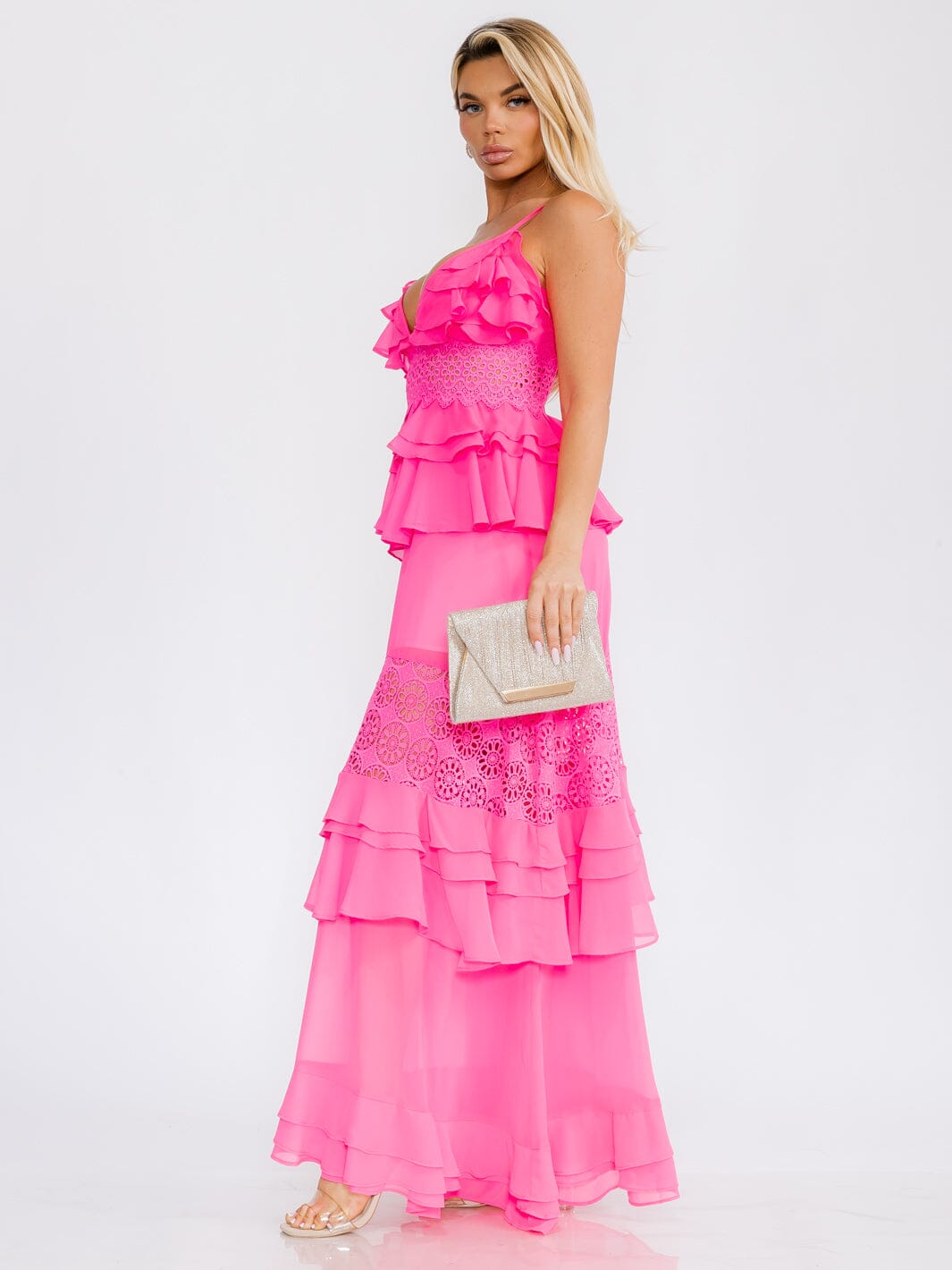 WOMEN'S SLEEVELESS V-NECK RUFFLE TIERED EYELET MAXI DRESS