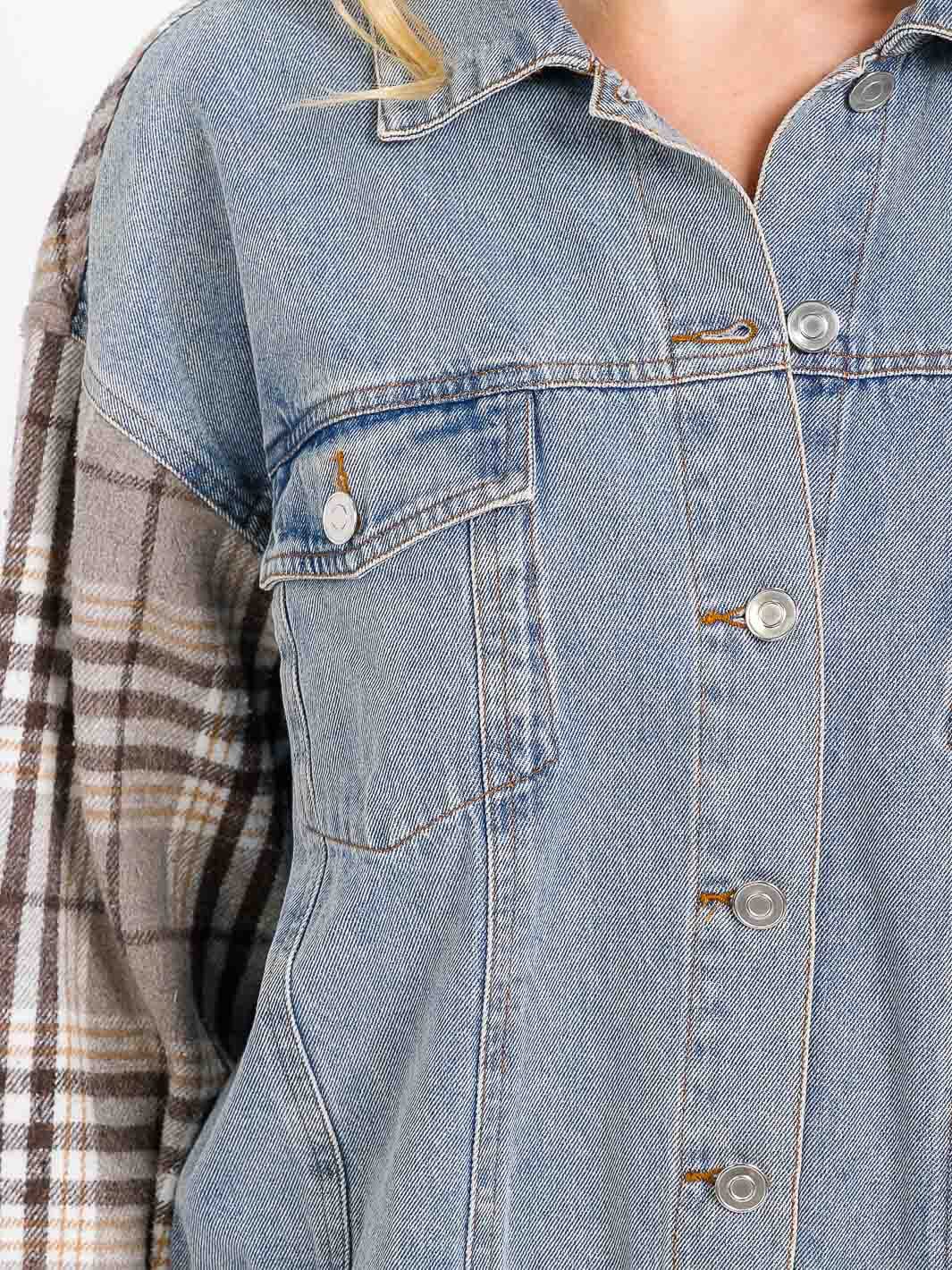 WOMEN'S LONG SLEEVE BUTTON CLOSURE FRONT POCKETS PLAID CONTRAST DENIM JACKET