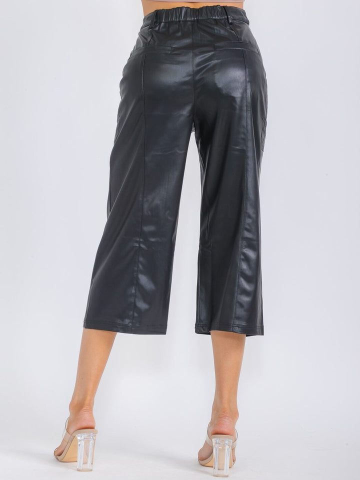 WOMEN'S BUTTON CLOSURE POCKETS PU PLEATHER WIDE LEG CAPRI PANTS