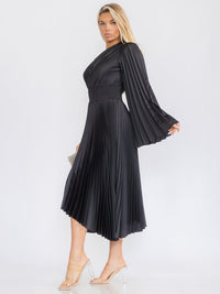 WOMEN'S ONE SHOULDER LONG BELL SLEEVE SMOCK WAIST PLEATED MAXI DRESS