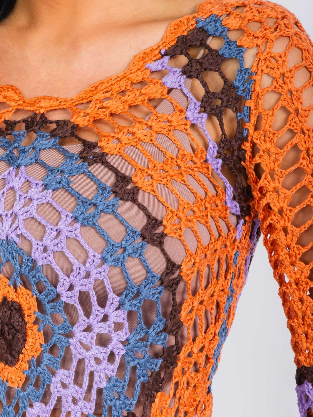 WOMEN'S SHORT SLEEVE COLORBLOCK KNIT TOP