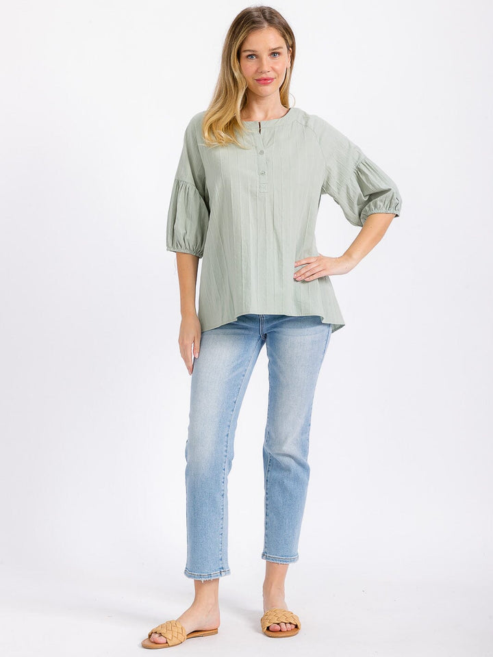 WOMEN'S SHORT PUFF SLEEVE BUTTON UP LOOSE FIT BLOUSE