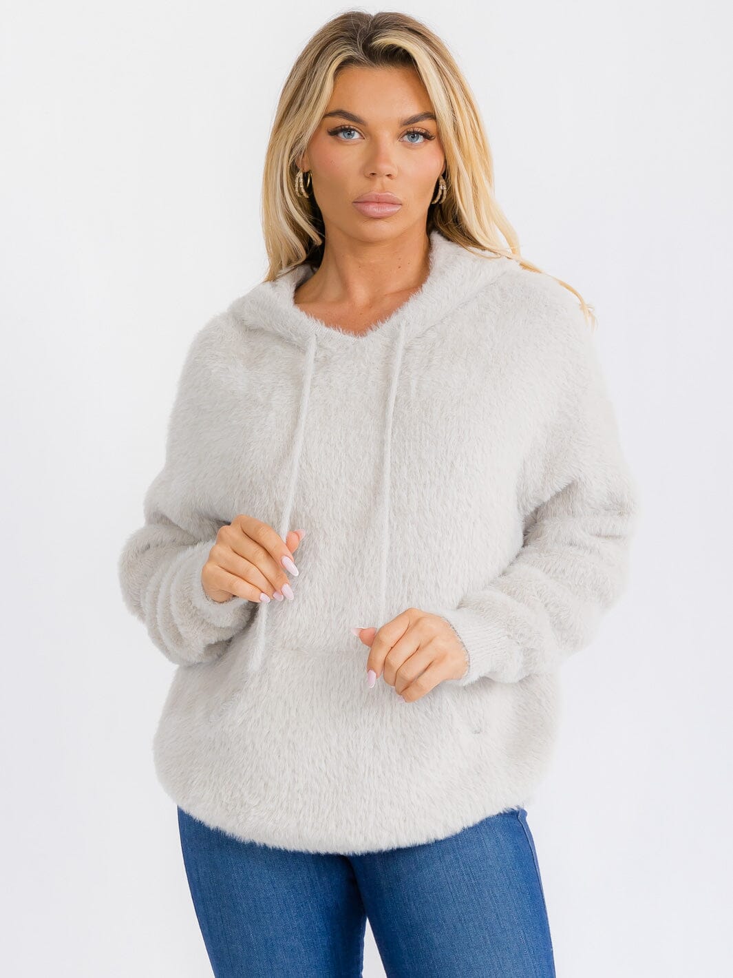 WOMEN'S LONG SLEEVE FRONT POCKET HOODED PULLOVER FUZZY SEATER