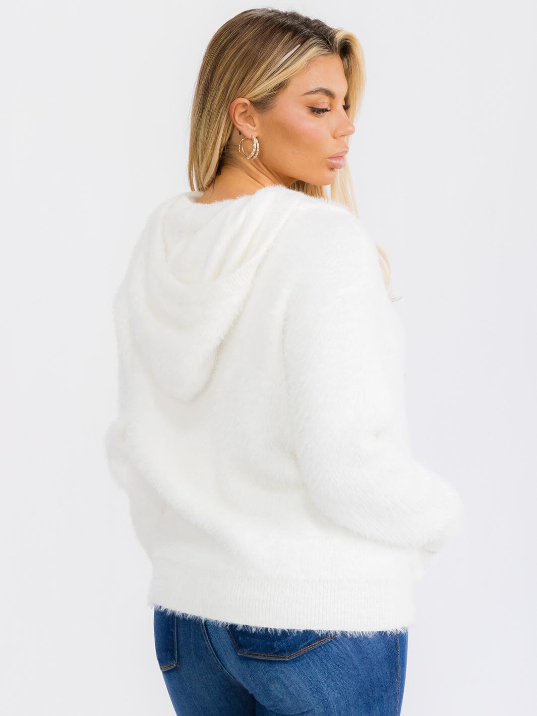 WOMEN'S LONG SLEEVE FRONT POCKET HOODED PULLOVER FUZZY SEATER