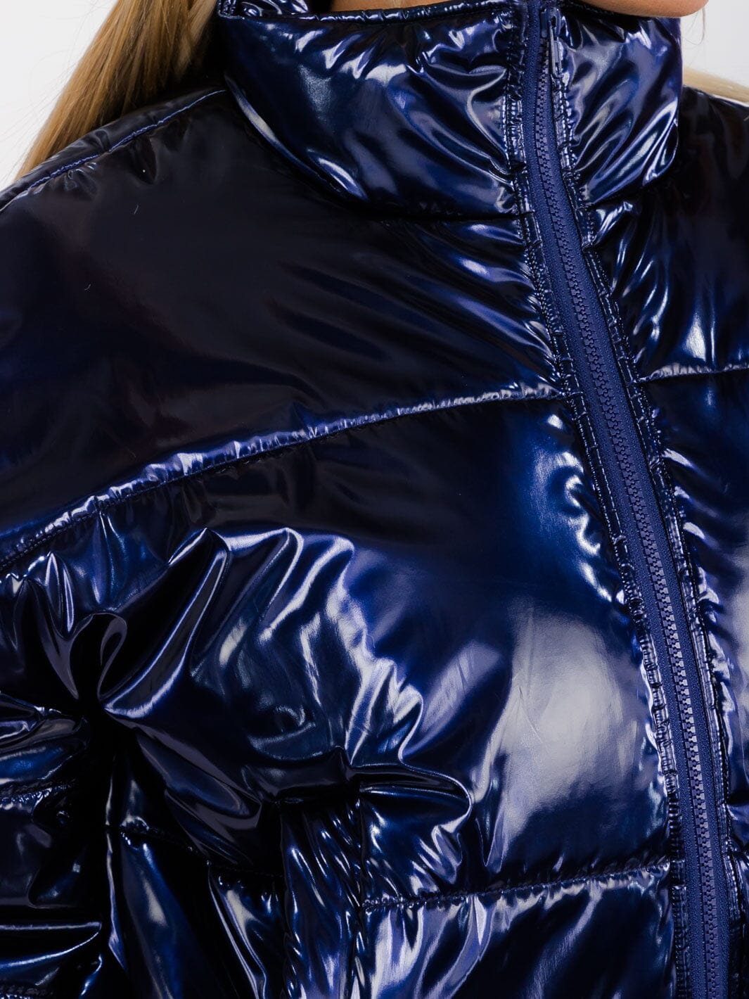 WOMEN'S LONG SLEEVE ZIP UP FRONT POCKETS PU PLEATHER PUFFER JACKET