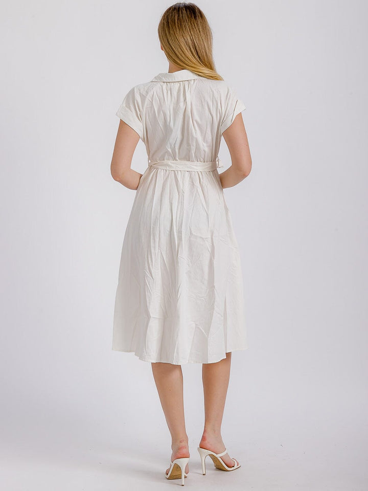 WOMEN'S SHORT SLEEVE V-NECK BUTTON UP FRONT POCKETS SELF TIE MIDI DRESS