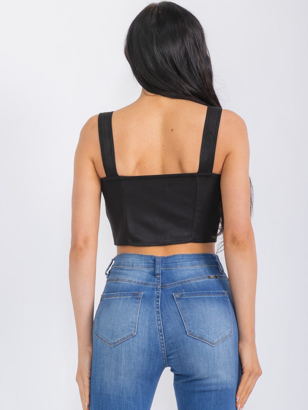 WOMEN'S SLEEVELESS BUTTON CLOSURE SUEDE CROP TOP