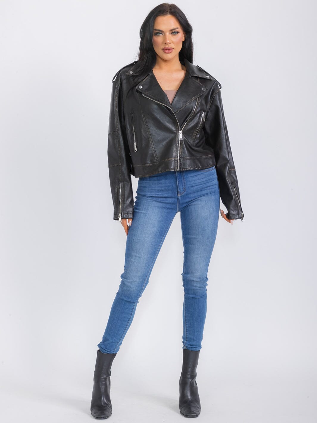 WOMEN'S LONG SLEEVE ZIPPER CLOSURE PU PLEATHER JACKET