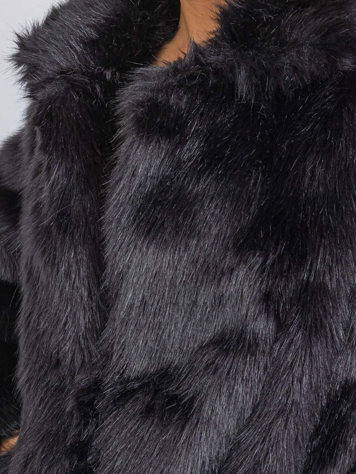 WOMEN'S LONG SLEEVE BUTTON CLOSURE FRONT POCKETS FAUX FUR COAT