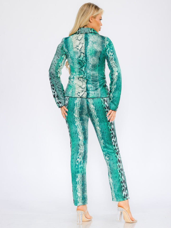 WOMEN'S LONG SLEEVE BLAZER WITH CROP TOP & BUTTON CLOSURE PANTS SNAKE PRINT 3PC SET