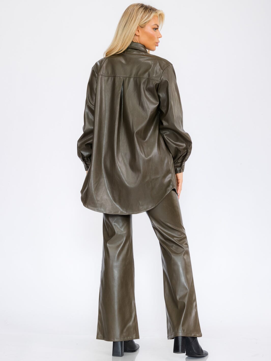 WOMEN'S LONG SLEEVE BUTTON CLOSURE PU PLEATHER JACKET