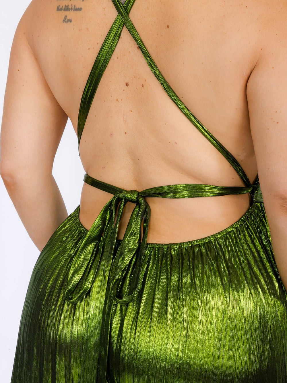 PLUS SIZE SLEEVELESS V-NECK OPEN BACK PLEATED SHIMMER WIDE LEG JUMPSUIT