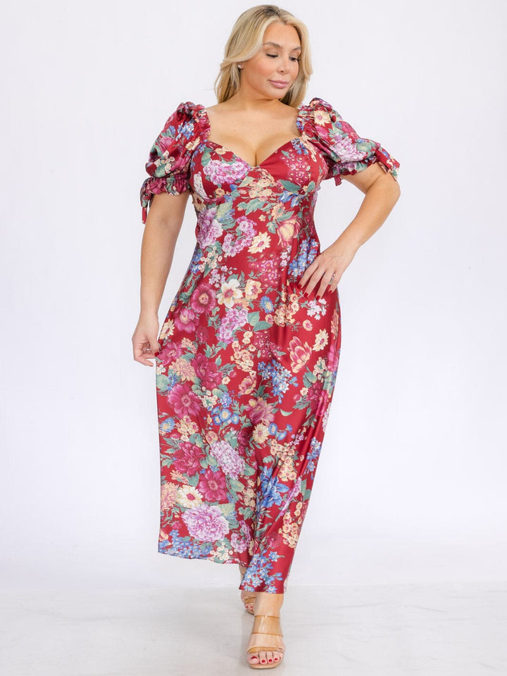 PLUS SIZE SHORT PUFF SLEEVES V-NECK FLORAL MAXI DRESS