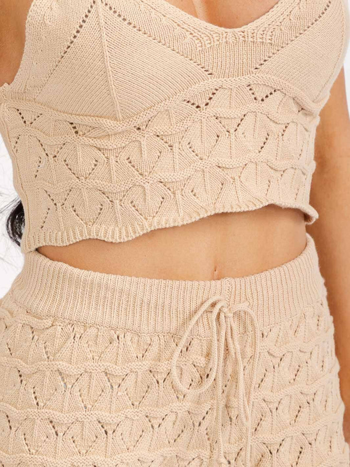 WOMEN'S SLEEVELESS CROP TOP & ELASTIC WAIST SHORTS KNIT 2PC. SET