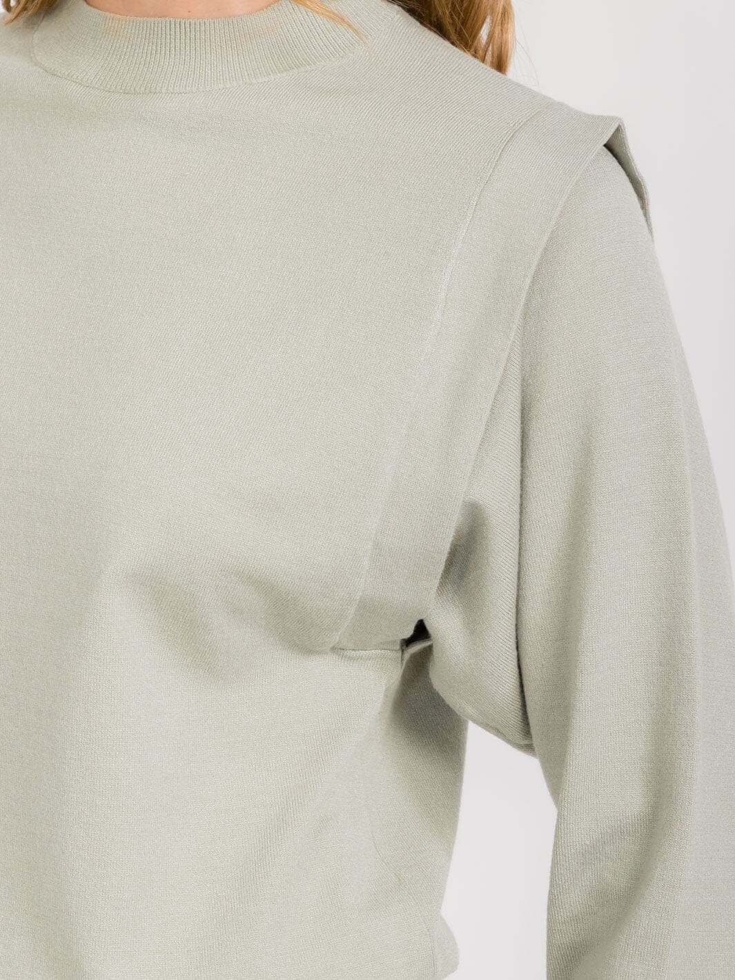 WOMEN'S LONG SLEEVES SHOULDER DETAILED BLOUSE