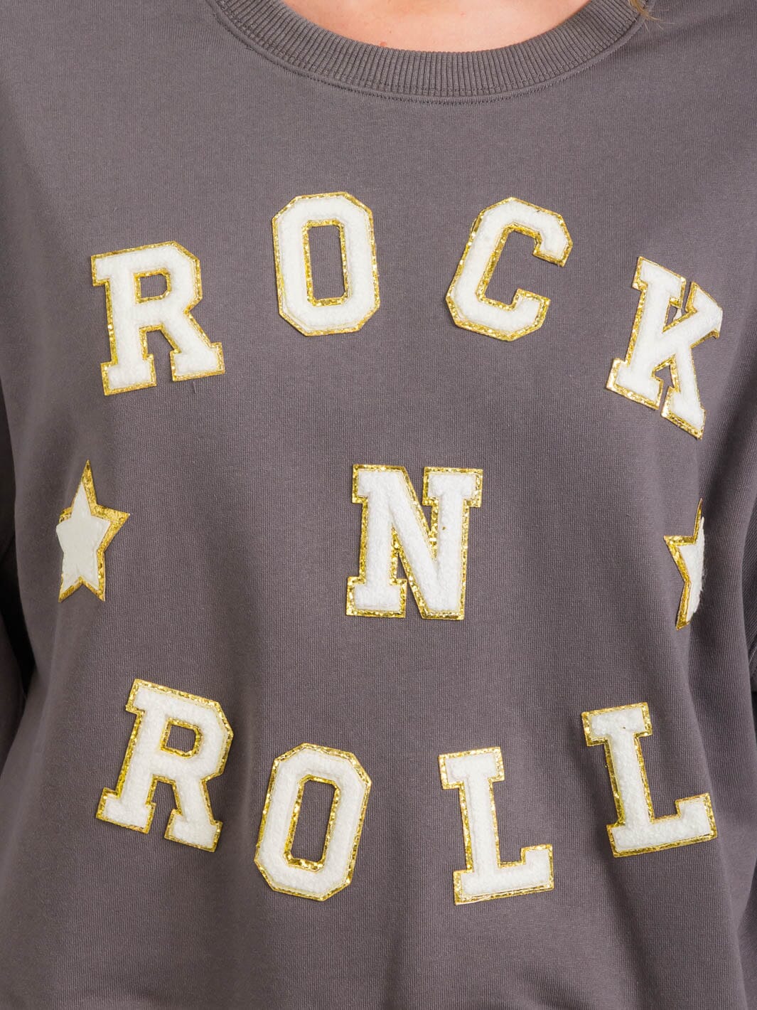 WOMEN'S LONG SLEEVE GRAPGIC PULLOVER SWEATER