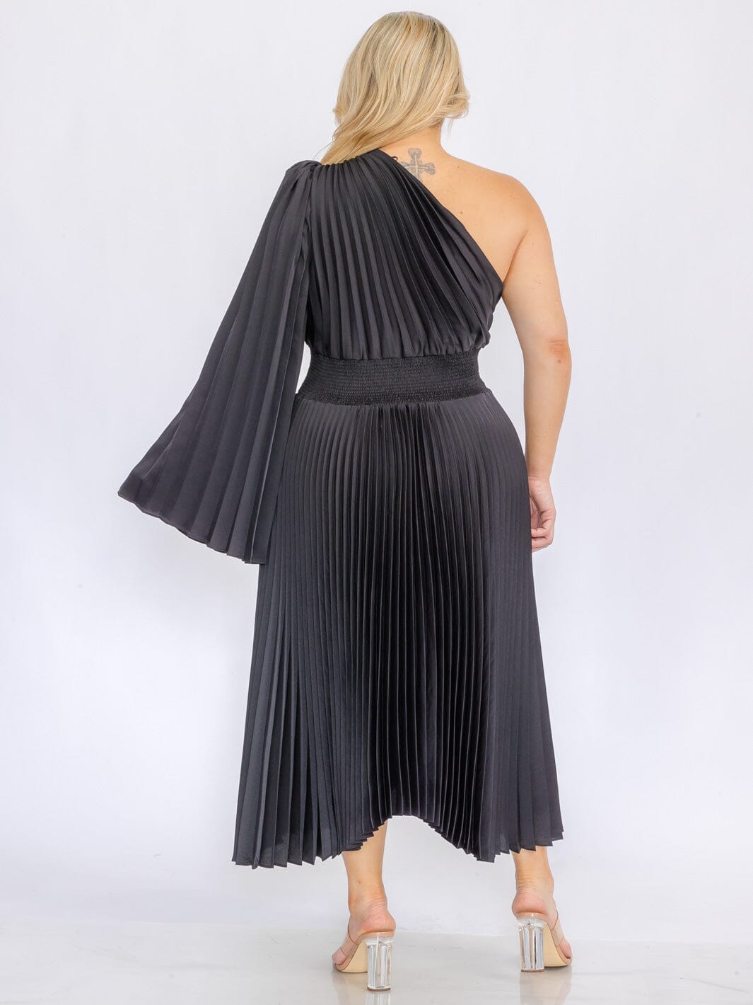 PLUS SIZE ONE SHOULDER LONG BELL SLEEVE SMOCK WAIST PLEATED MAXI DRESS