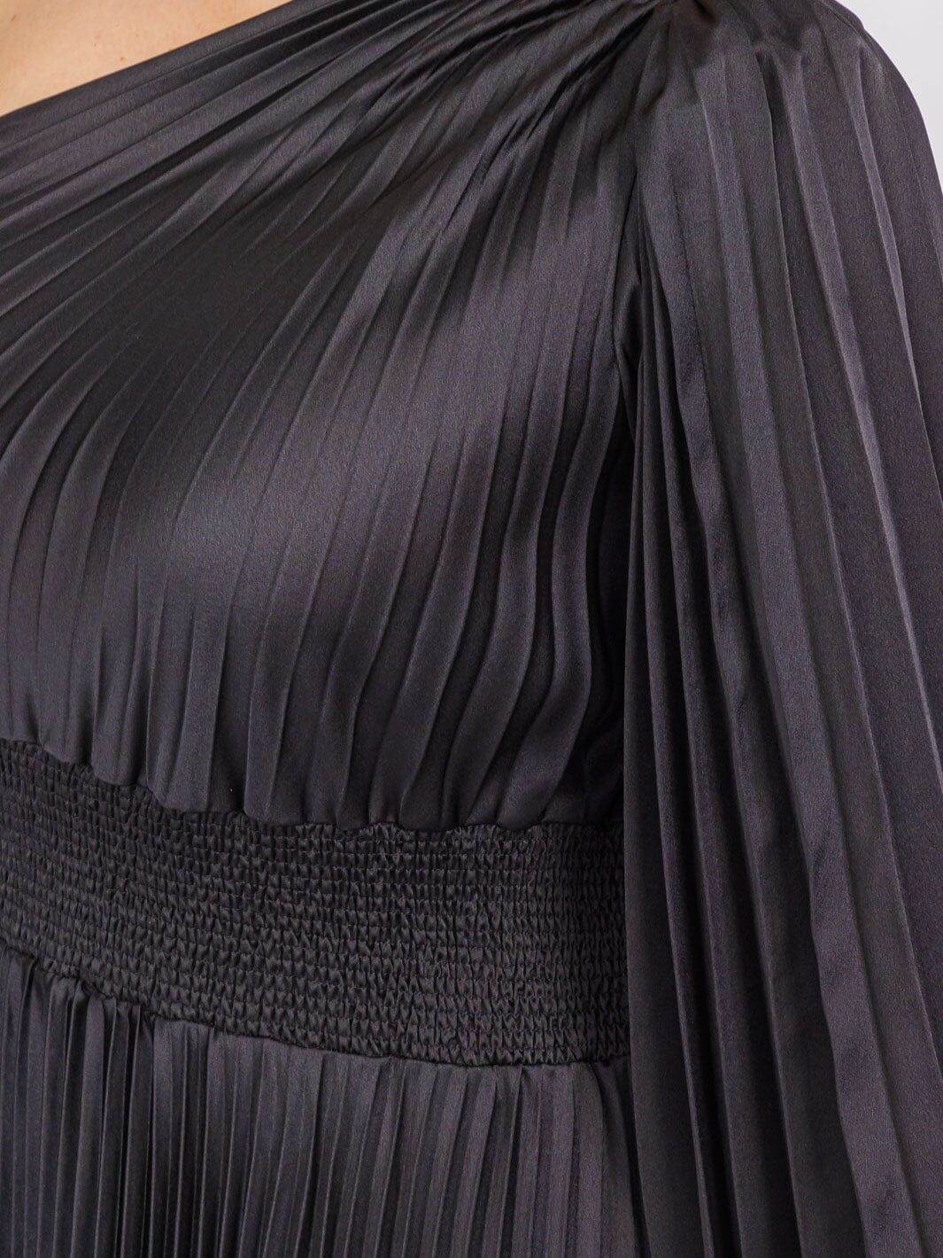 PLUS SIZE ONE SHOULDER LONG BELL SLEEVE SMOCK WAIST PLEATED MAXI DRESS