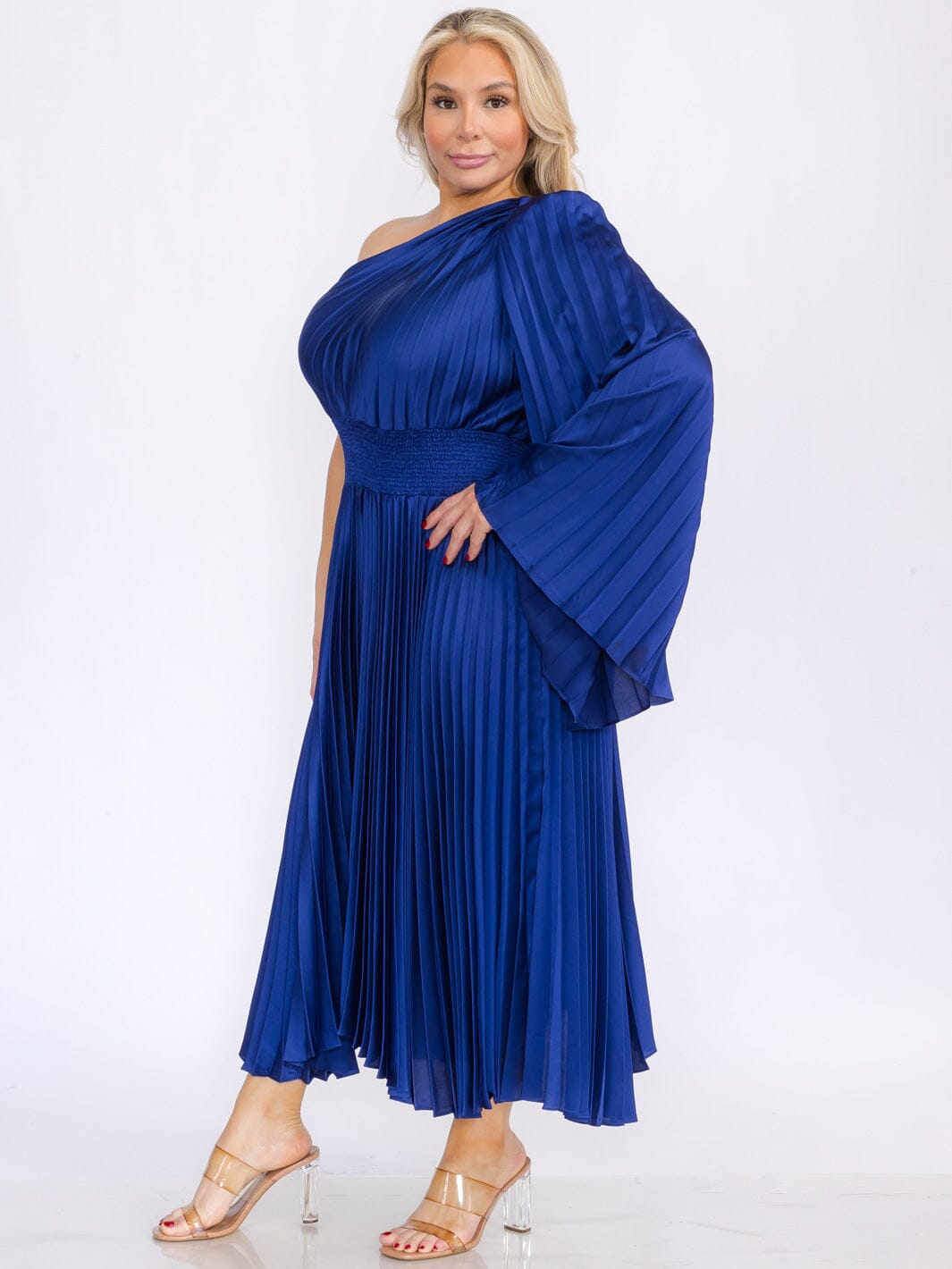 PLUS SIZE ONE SHOULDER LONG BELL SLEEVE SMOCK WAIST PLEATED MAXI DRESS