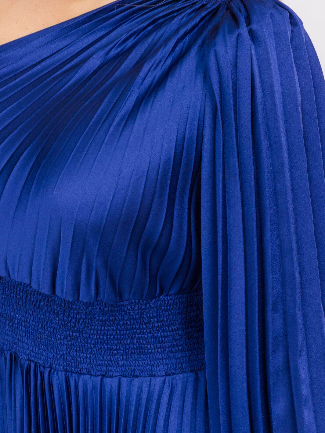 PLUS SIZE ONE SHOULDER LONG BELL SLEEVE SMOCK WAIST PLEATED MAXI DRESS