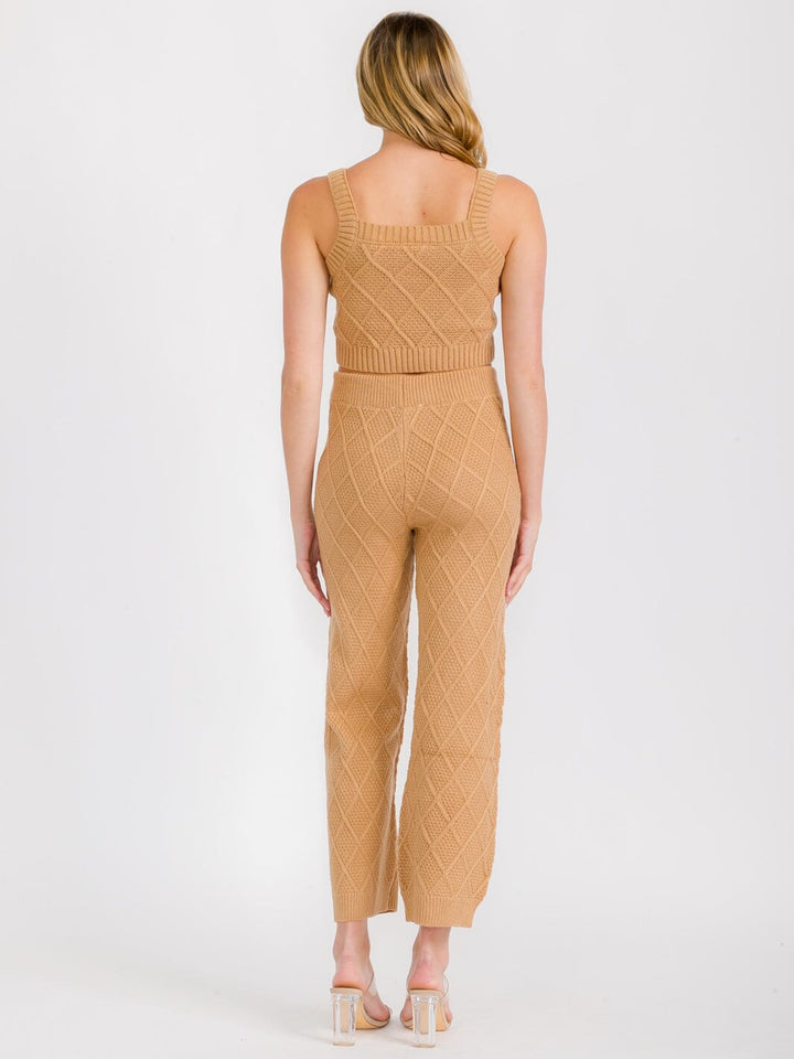 WOMEN'S SLEEVELESS TANK TOP & ELASTIC WAIST PANTS KNIT 2PC. SET