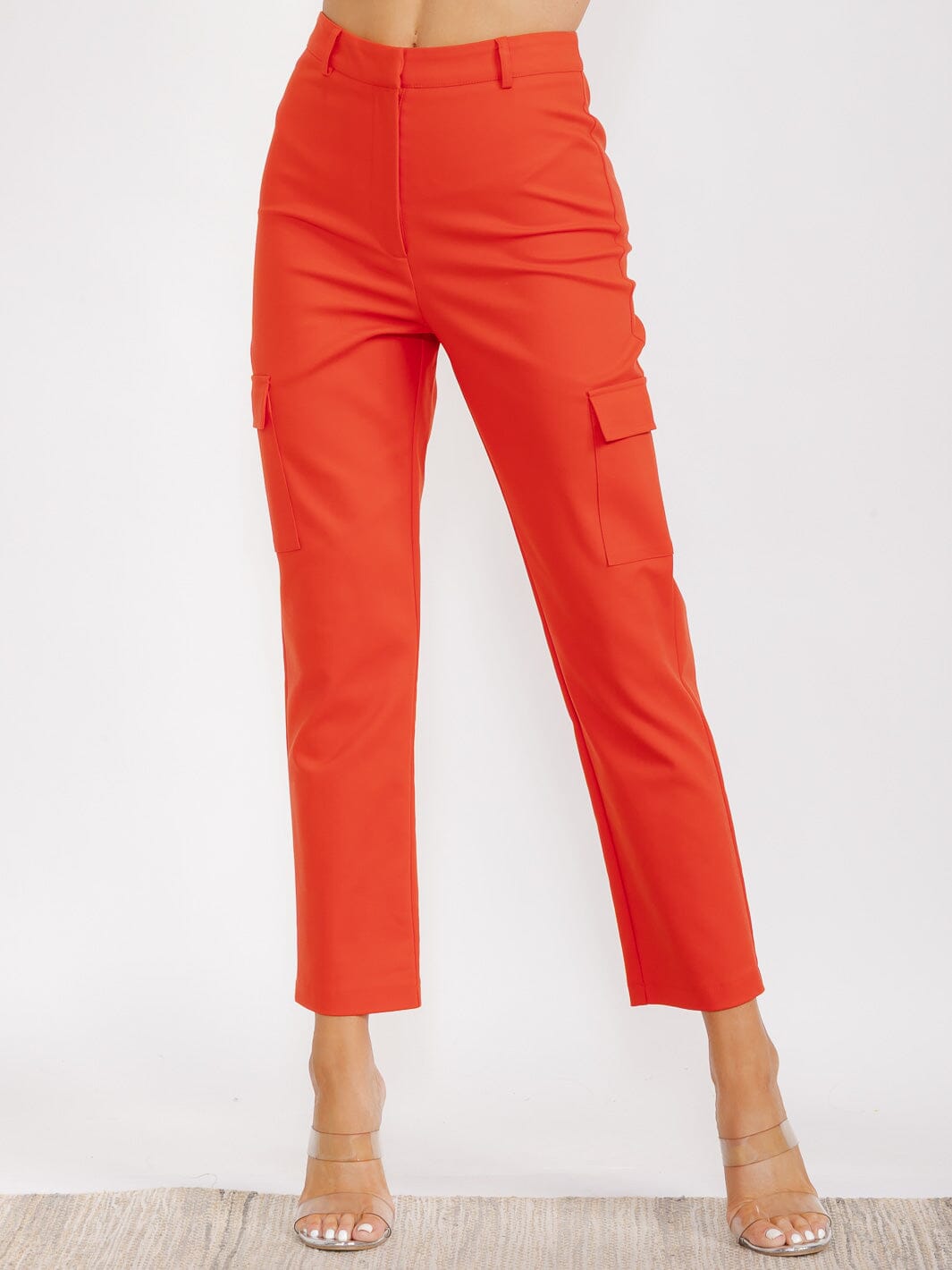 WOMEN'S BUTTON CLOSURE CARGO POCKETS WIDE LEG PANTS