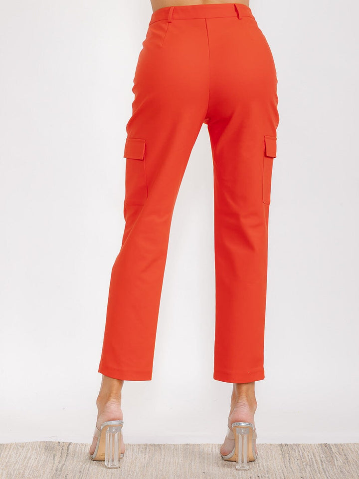 WOMEN'S BUTTON CLOSURE CARGO POCKETS WIDE LEG PANTS
