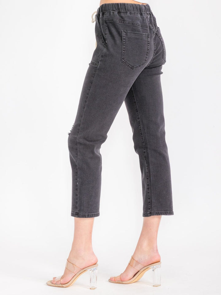 WOMEN'S ELASTIC WAIST POCKETS DISTRESS CAPRI PANTS