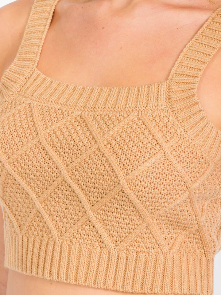 WOMEN'S SLEEVELESS KNIT CROP TANK TOP