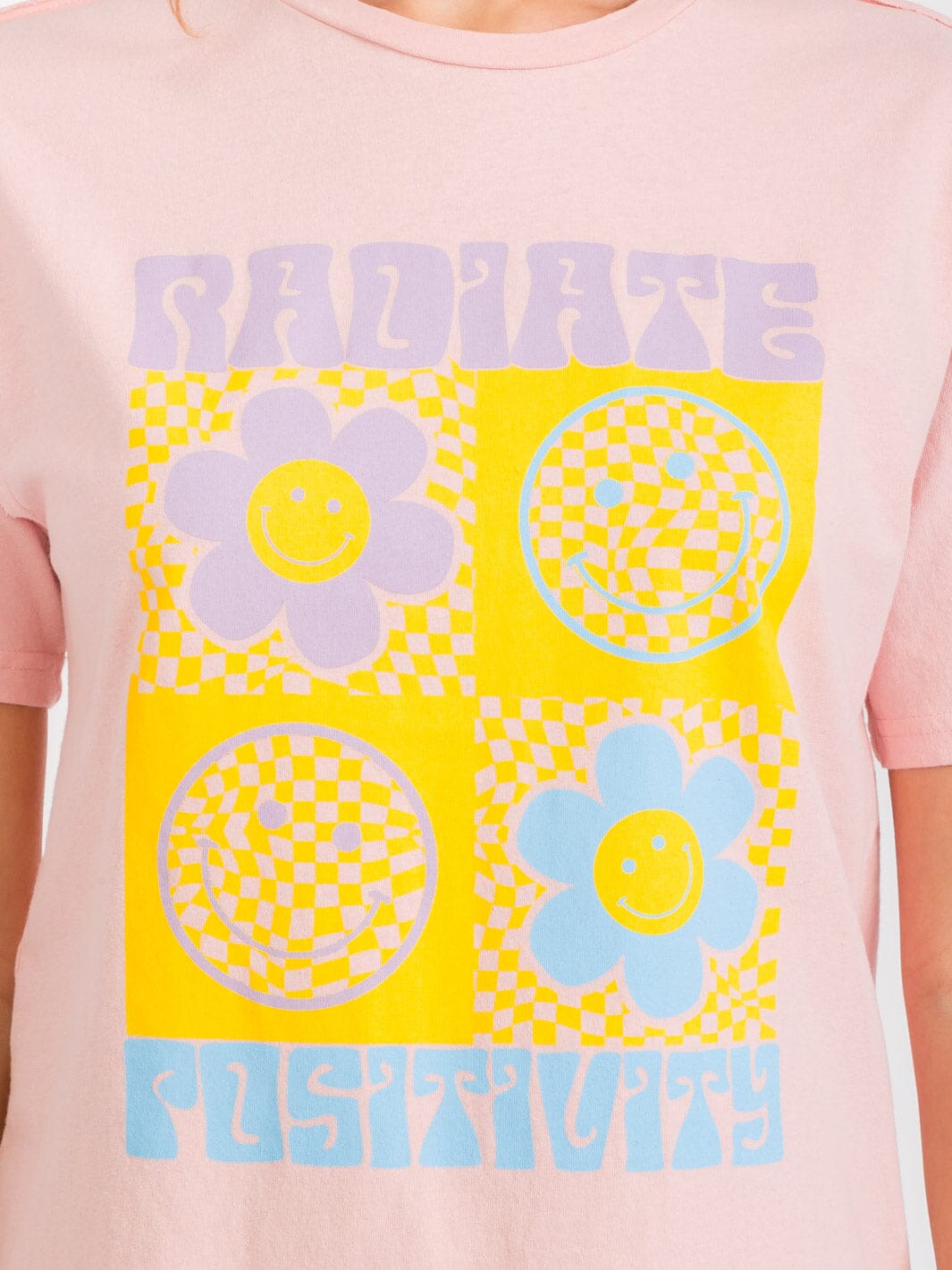 WOMEN'S SHORT SLEEVE GRAPHIC TOP