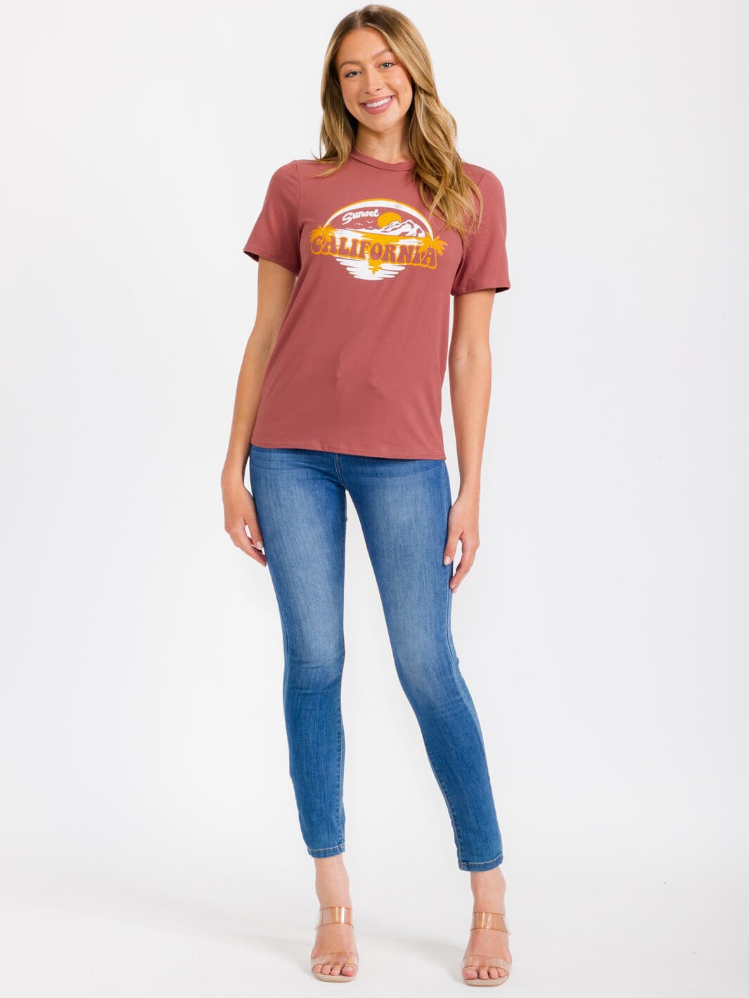 WOMEN'S SHORT SLEEVE GRAPHIC TOP