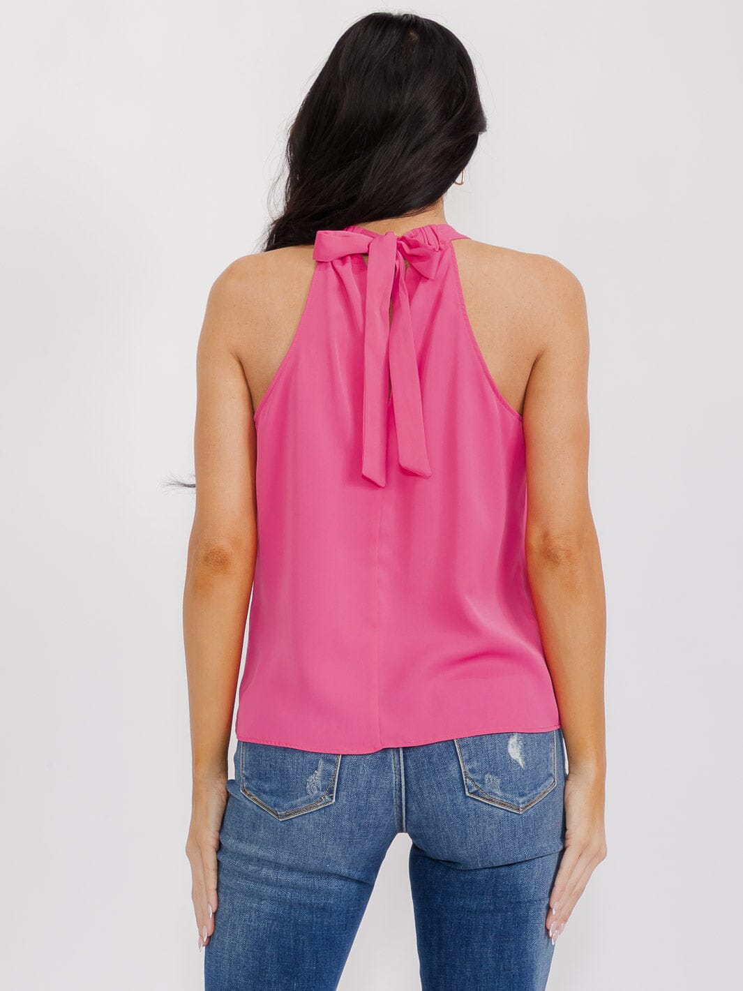 WOMEN'S SLEEVELESS HALTER NECK DETAILED TOP