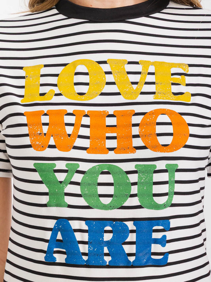 WOMEN'S SHORT SLEEVE GRAPHIC COLORBLOCK STRIPES TOP