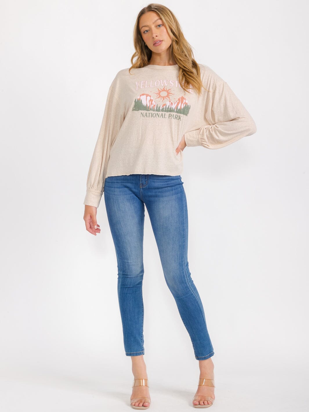 WOMEN'S LONG SLEEVE PULLOVER GRAPHIC TOP