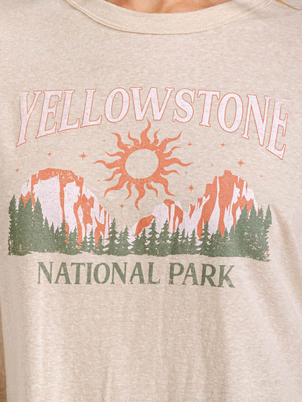 WOMEN'S LONG SLEEVE PULLOVER GRAPHIC TOP