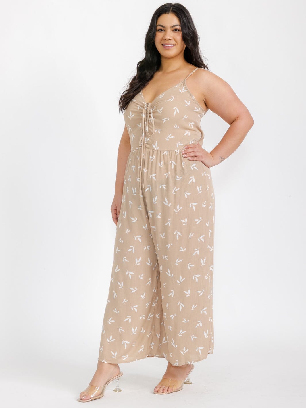 PLUS SIZE SLEEVELESS V-NECK FRONT RUCHED LEAF PRINT WIDE LEG JUMPSUIT