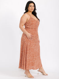 PLUS SIZE SLEEVELESS V-NECK BUTTON UP FLORAL MAXI DRESS