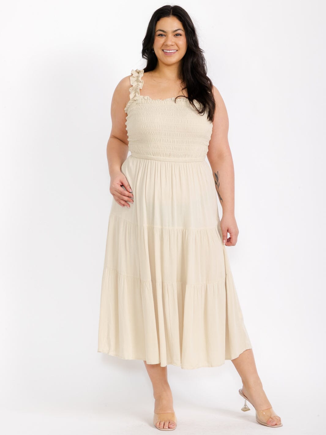 PLUS SIZE SLEEVELESS SMOCK TIERED MAXI DRESS