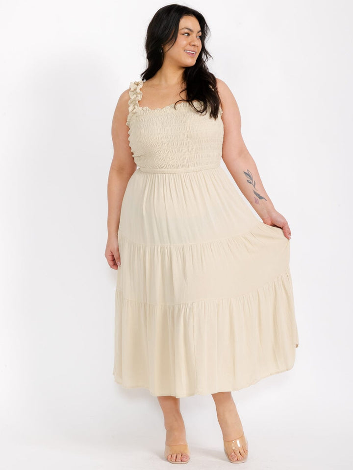 PLUS SIZE SLEEVELESS SMOCK TIERED MAXI DRESS