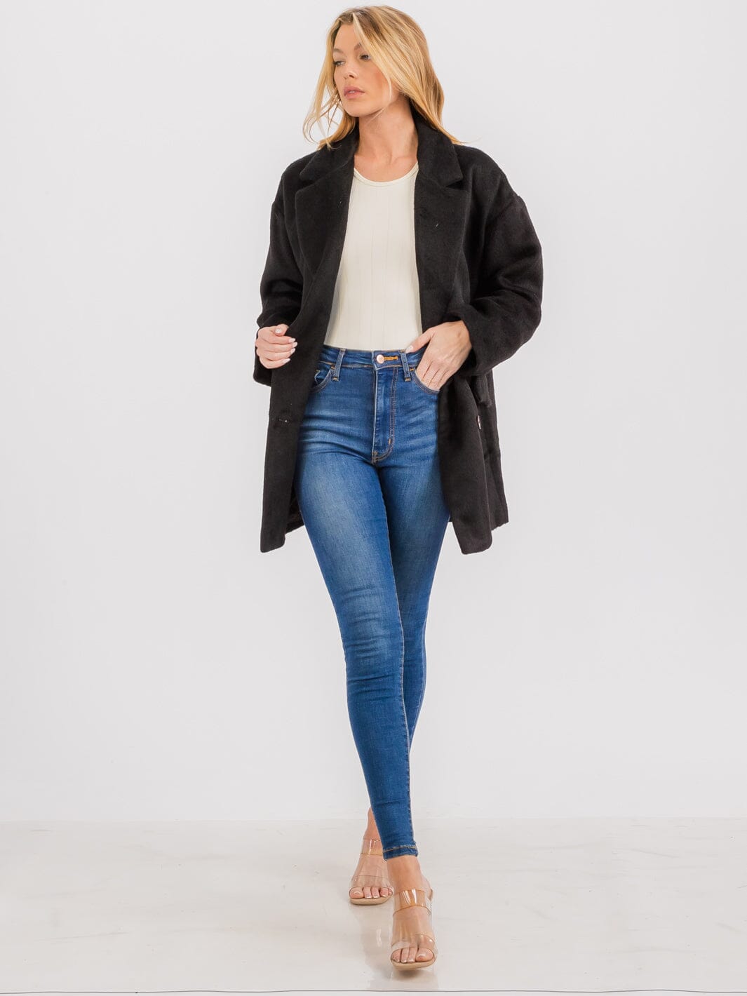 WOMEN'S LONG SLEEVE BUTTON CLOSURE COAT