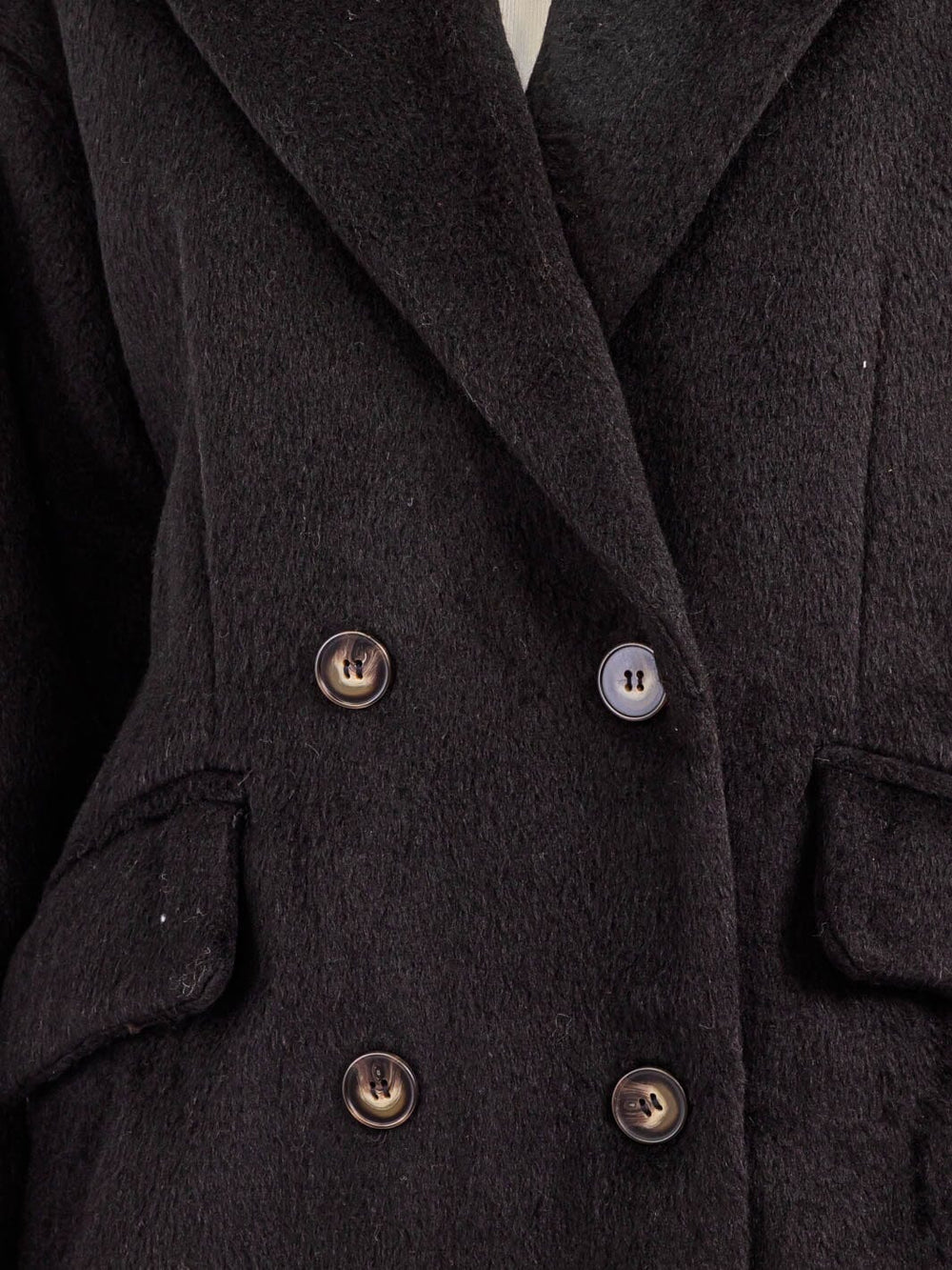 WOMEN'S LONG SLEEVE BUTTON CLOSURE COAT