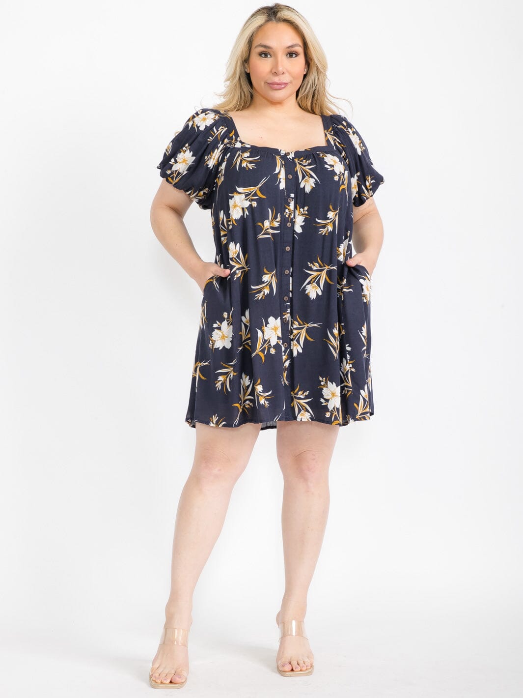 PLUS SIZE SHORT SLEEVE FRONT POCKETS FLORAL MINI DRESS