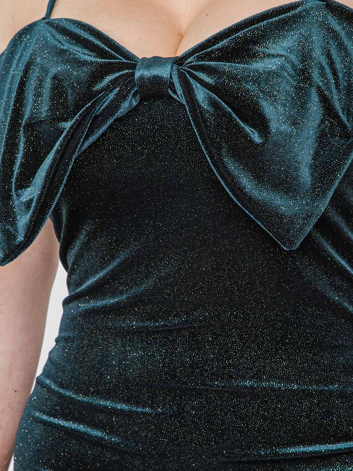 PLUS SIZE SLEEVELESS FRONT BOW SHIMMER VELVET BODYCON MINI DRESS