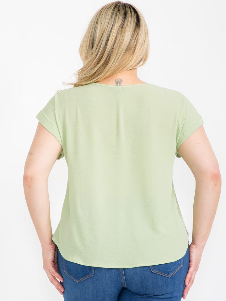 PLUS SIZE SHORT SLEEVE BUTTON DETAILED BLOUSE