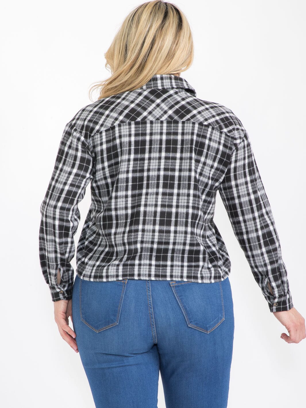 PLUS SIZE LONG SLEEVE BUTTON UP FRONT POCKETS PLAID TOP