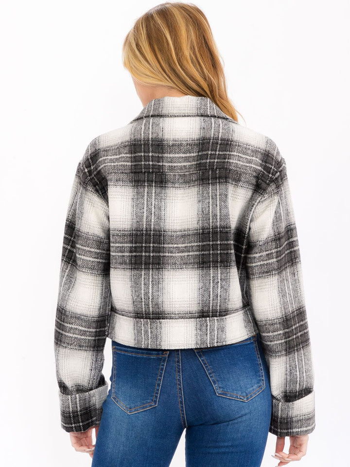 WOMEN'S LONG SLEEVE BUTTON CLOSURE FRONT POCKETS PLAID JACKET