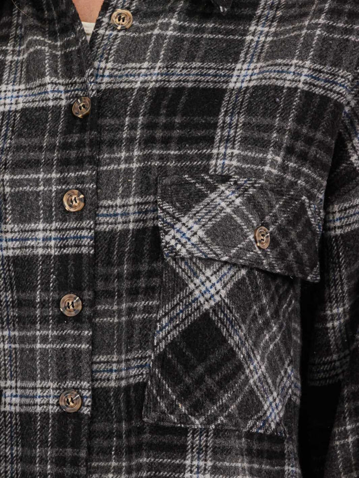 WOMEN'S LONG SLEEVE BUTTON CLOSURE FRONT POCKETS PLAID JACKET